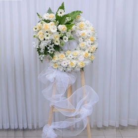 Hoa chia buồn mẫu 08